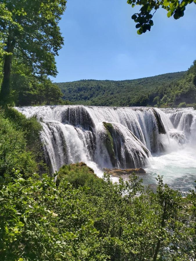 Apartman Aladin Bihać Exteriér fotografie